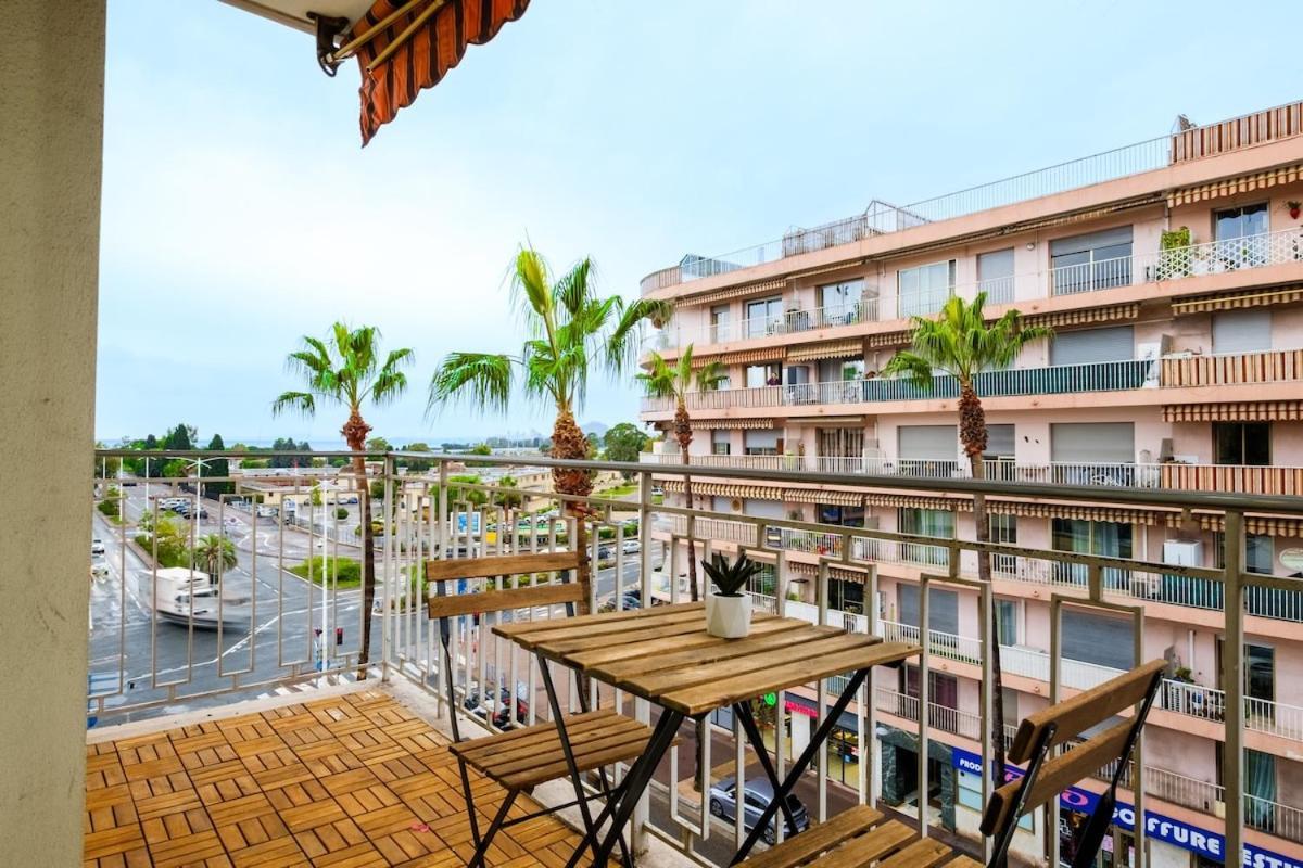 Le Millesime ~ Vue ~ Balcon ~ Parking Apartment Cagnes-sur-Mer Luaran gambar
